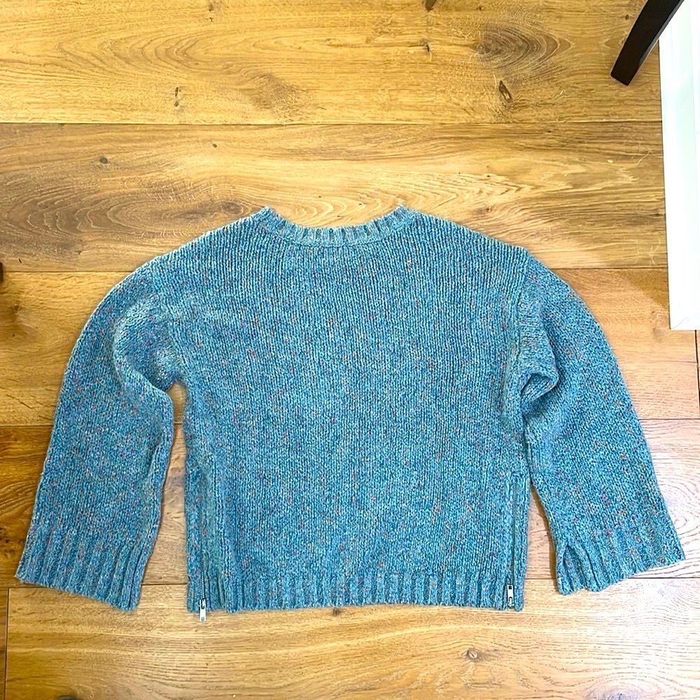 American Eagle Soft Blue multi Sweater with loose zipper sides, loose sleeve - Picture 2 of 6